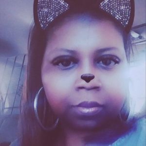 Meet your Posher, Racquel